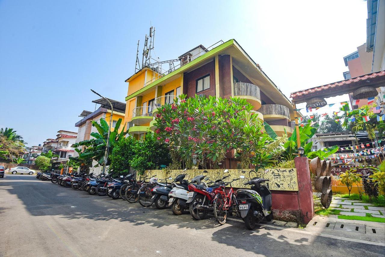 Fabexpress Miramar Hotel Panaji Exterior photo